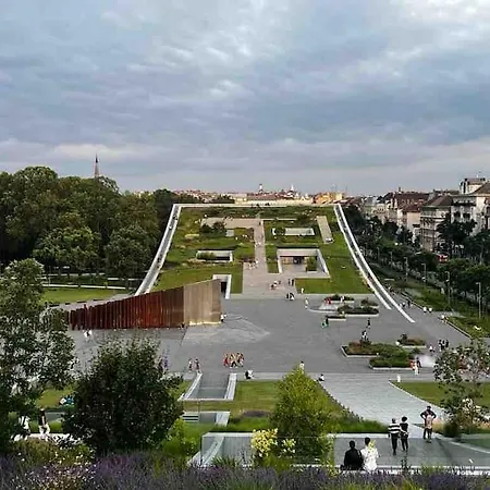 Апартаменты Park Little Flat.